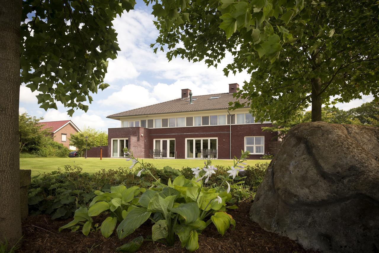 Villa Het Bascour Holthees 外观 照片